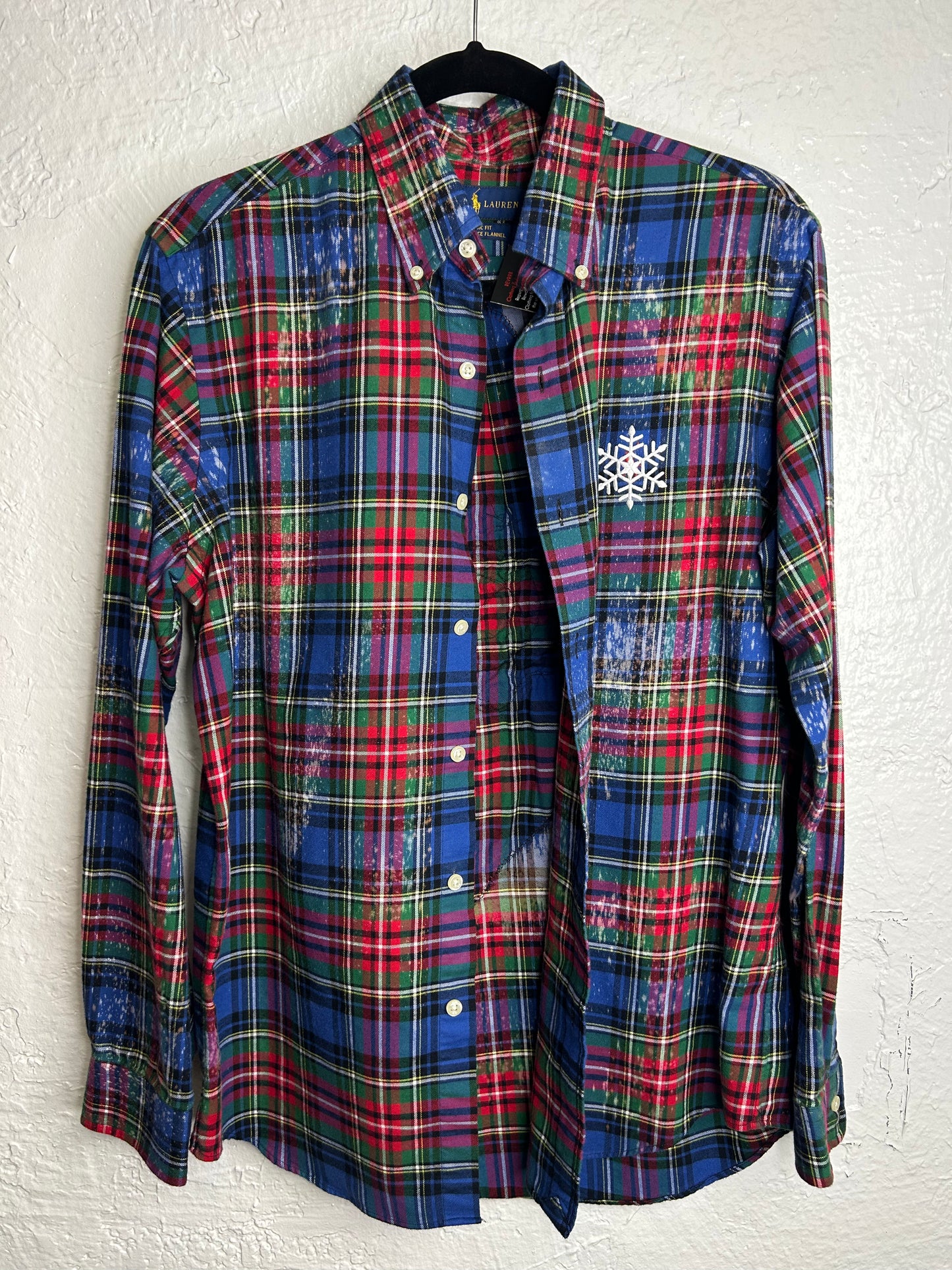 Christmas flannel blue red green Red Doily unisex size M