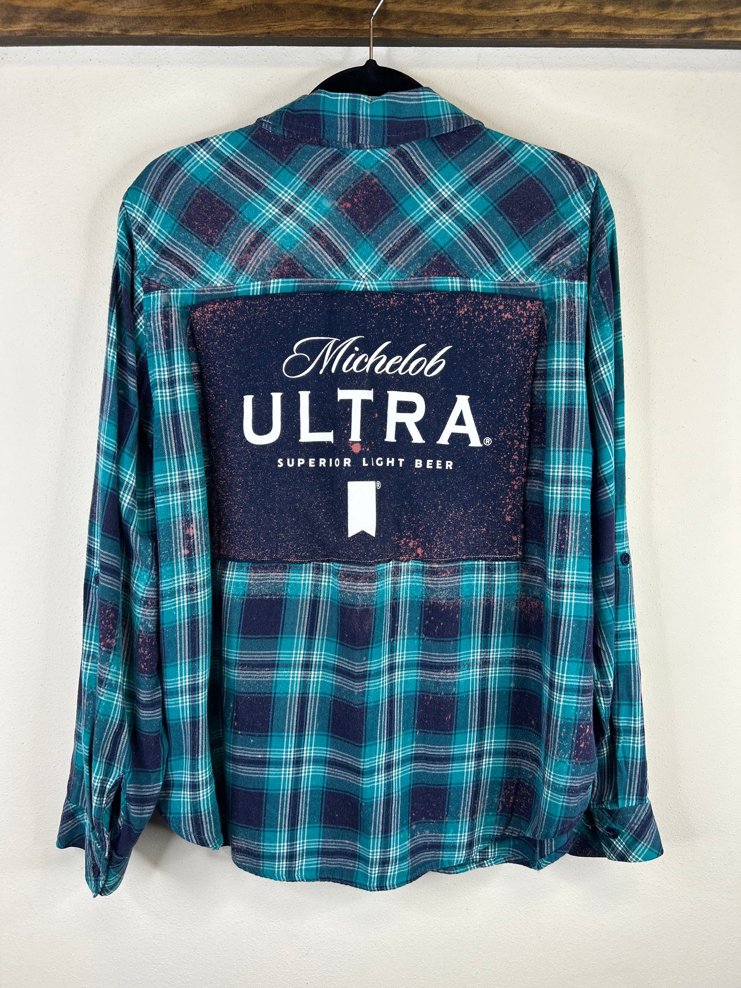 Michelob Ultra upcycled flannel shirt women’s size 1X blue