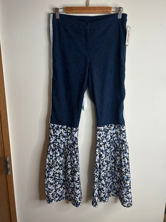 Blue upcycled floral flare pants size 8