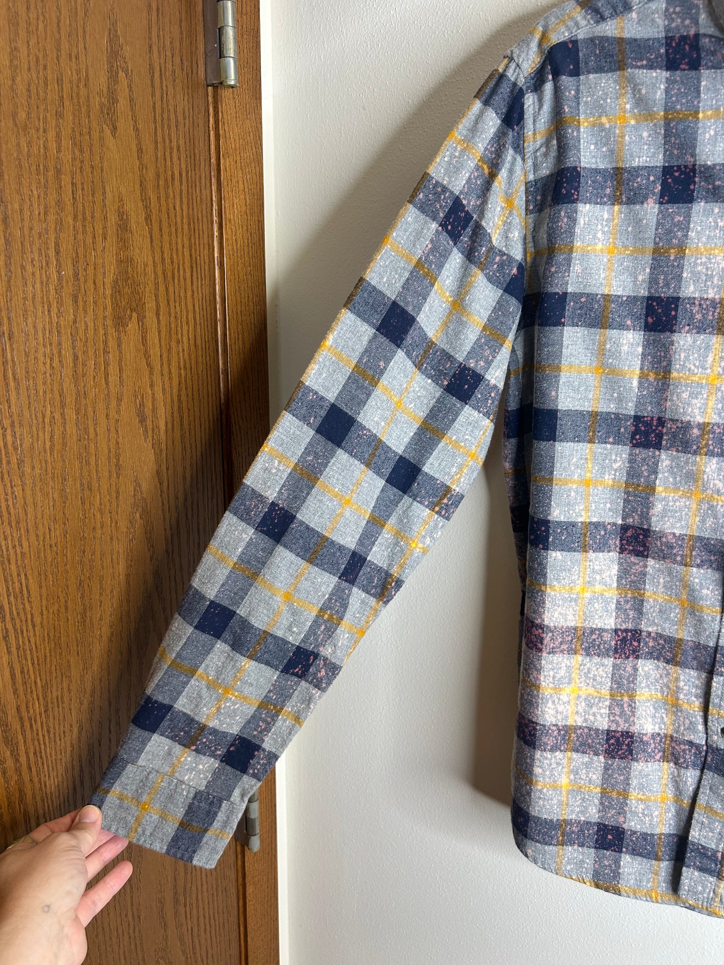 Leinenkugels Summer Shandy upcycled flannel shirt unisex size M