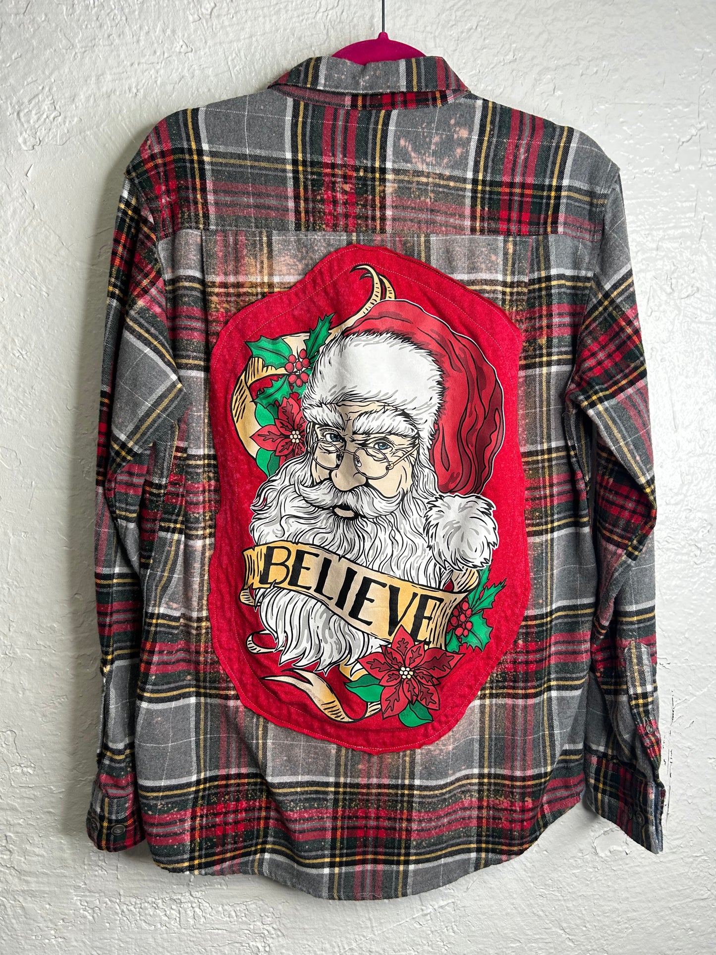 Believe Santa Claus upcycled Flannel shirt unisex size M red green gray