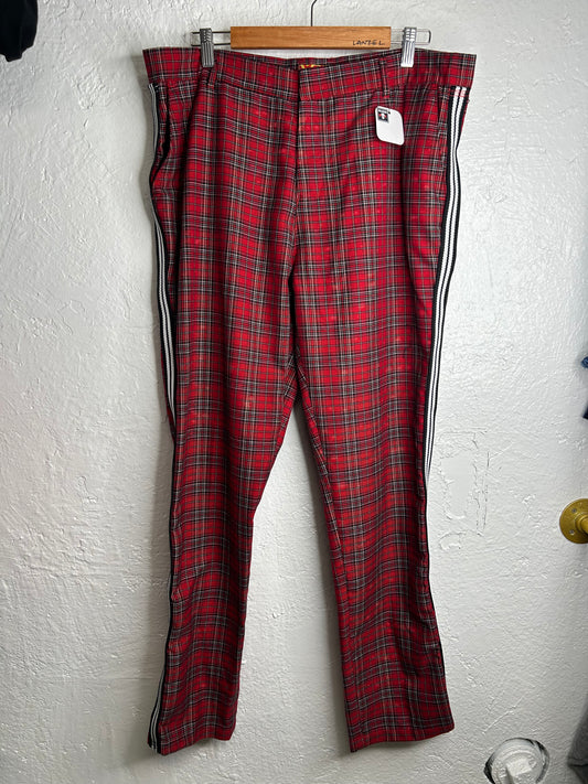 Plaid pants upcycled red black size 38 Large