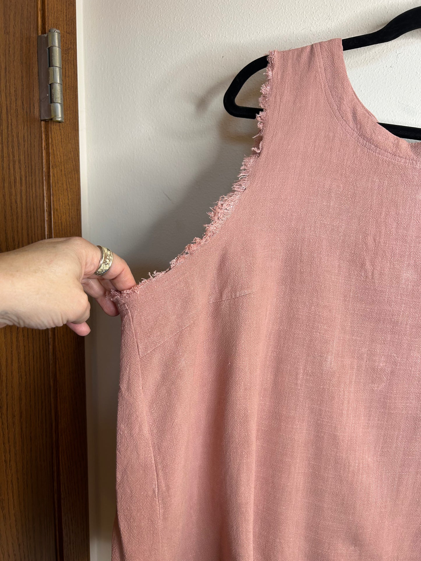 GiGio dusty pink button up frayed plus size tank top linen blend womens size 1X