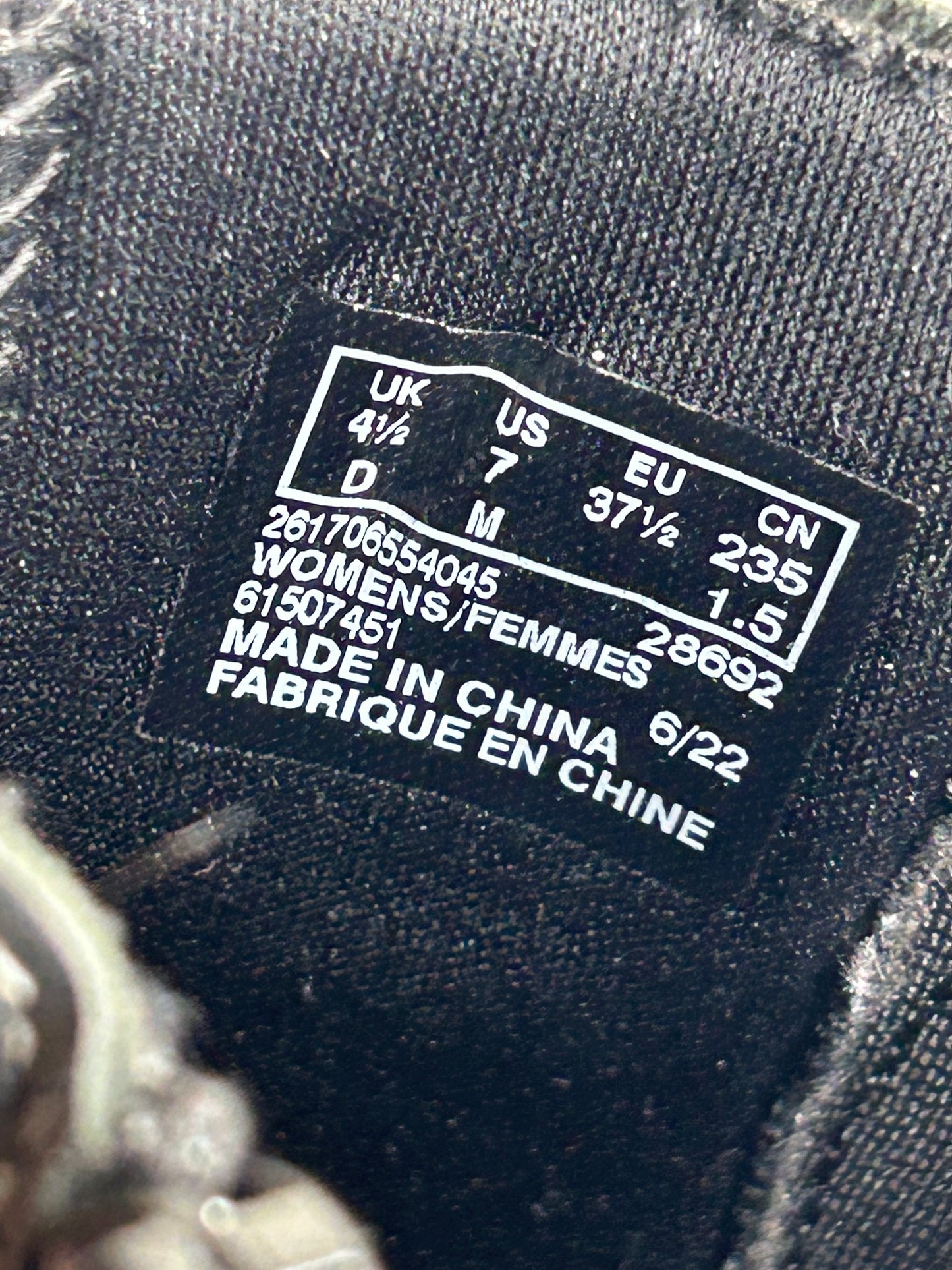 Clarks ankle booties black leather womens size 7