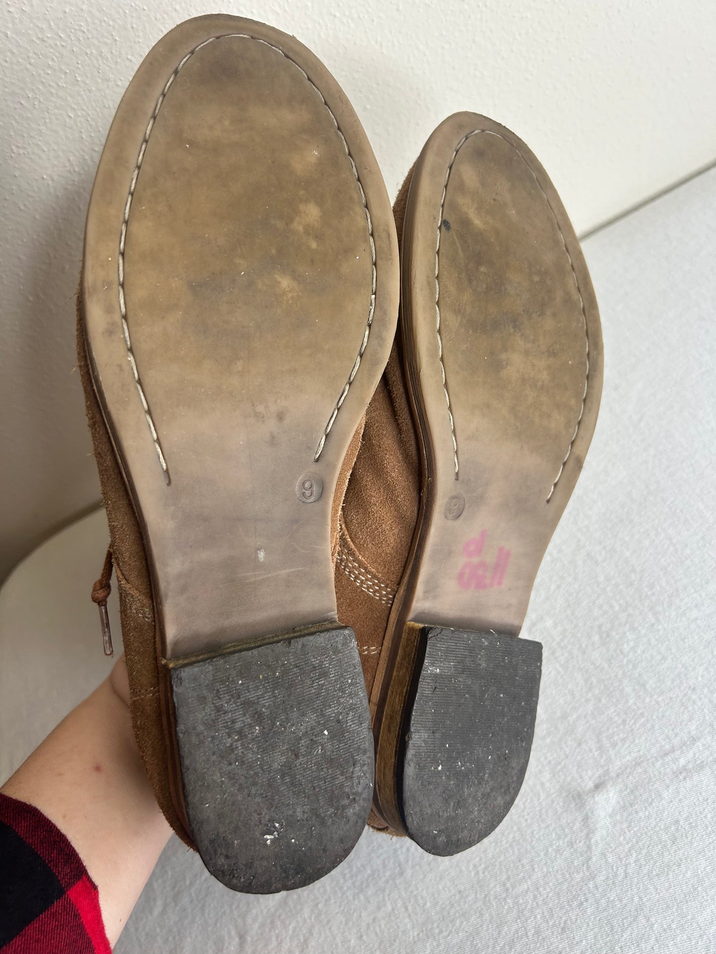 Diba True West Haven lace-up bootie in tan suede leather Womens 9