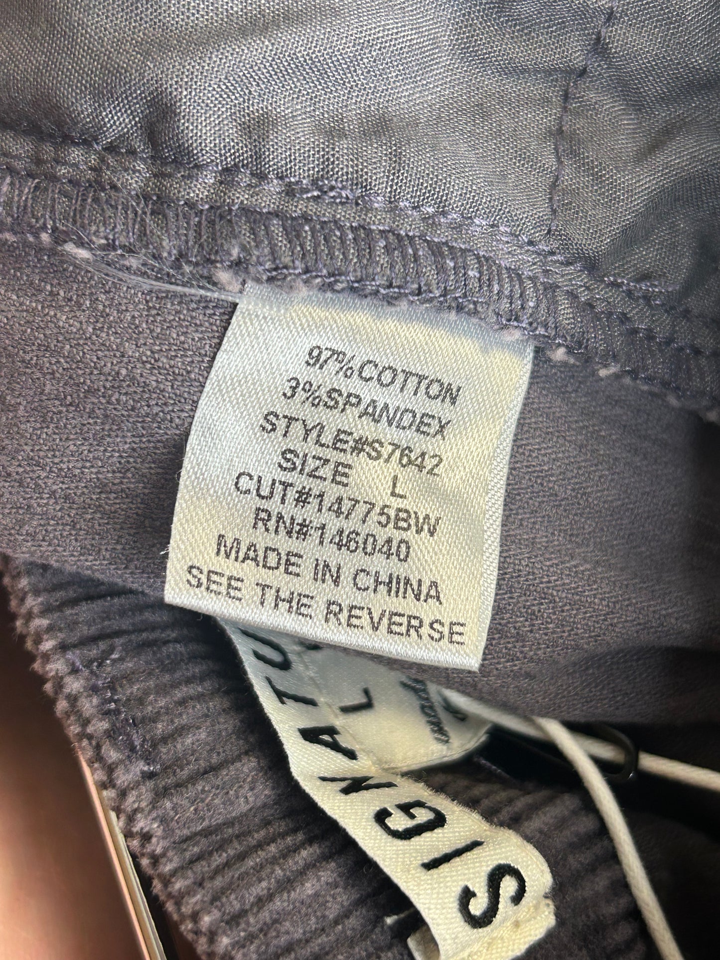 Signature 8 NWT grayish purple corduroy skirt size L