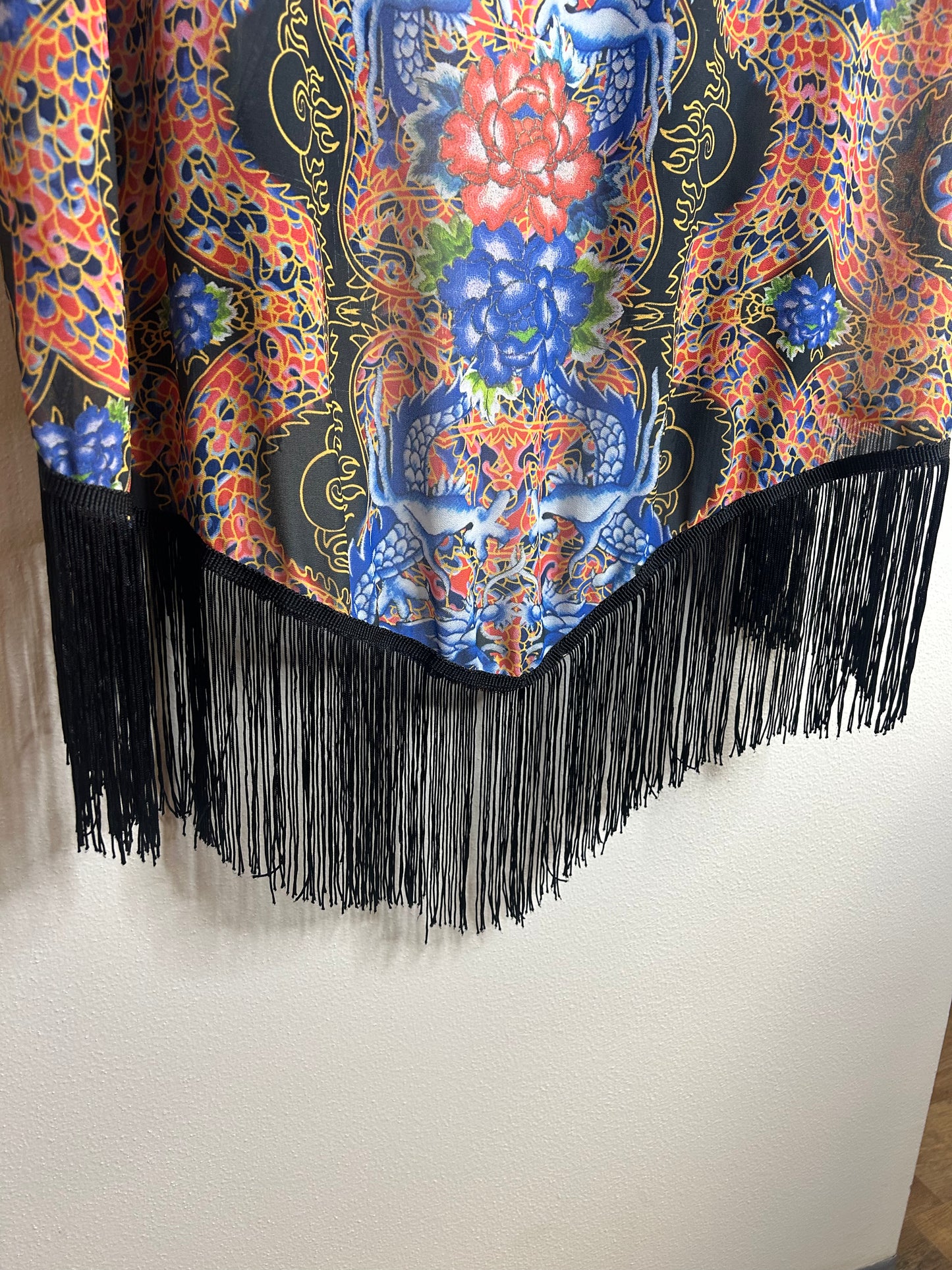 City Chic size XL kimono-style duster with a vibrant dragon