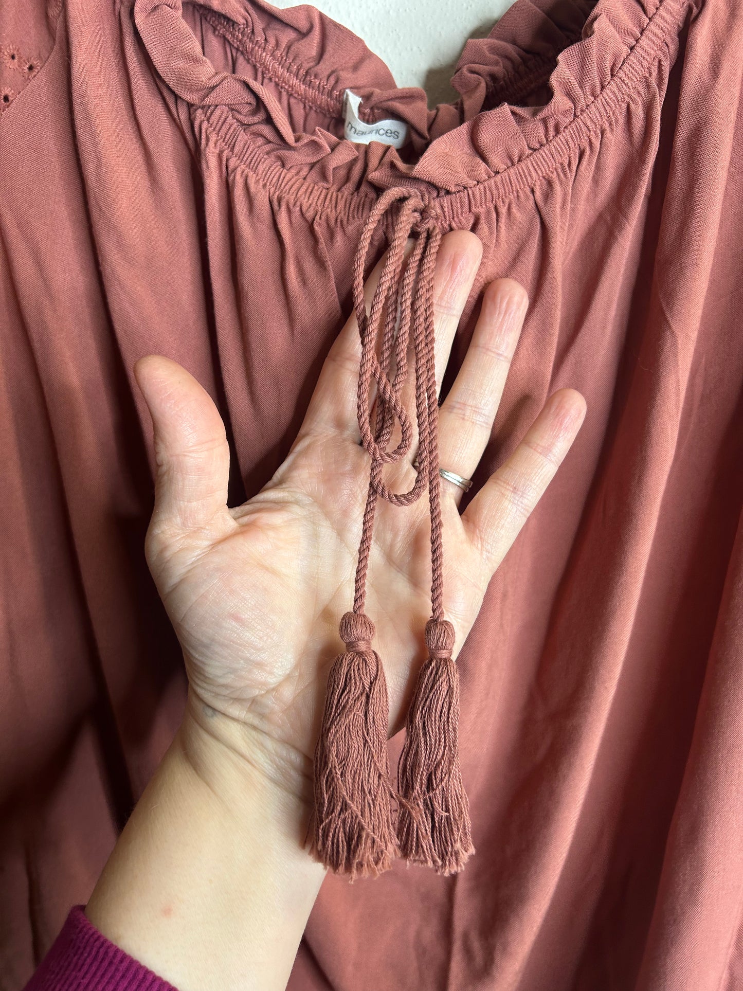 Maurice’s NWT Plus Size 1X Solid Eyelet Sleeve Off The Shoulder Top