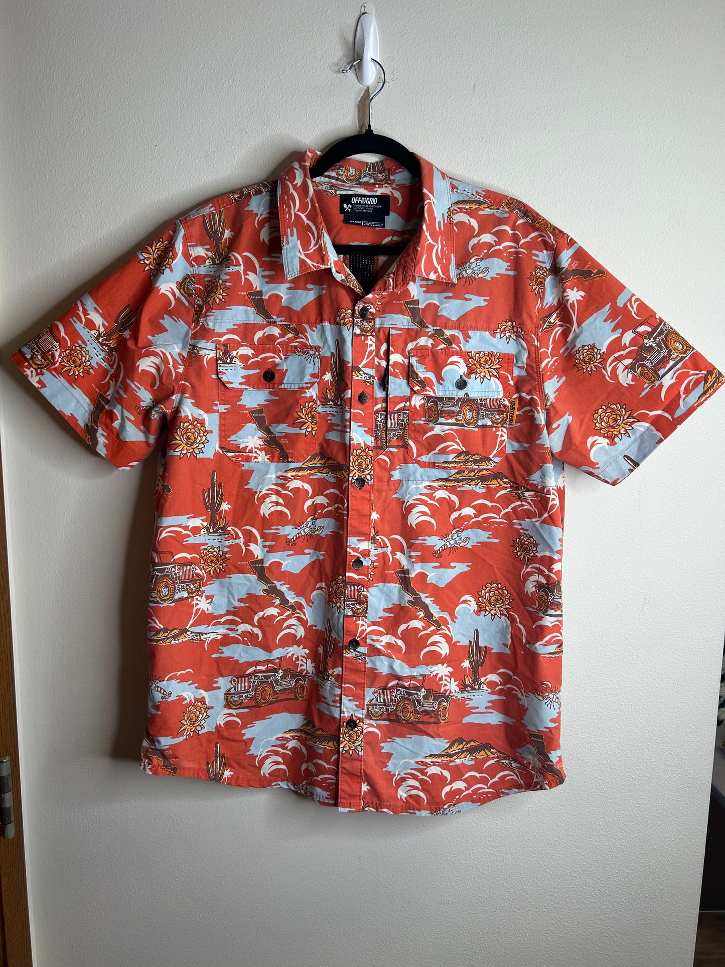 Off The Grid mens XL Hawaiian button-up shirt in orange ripstop fabric