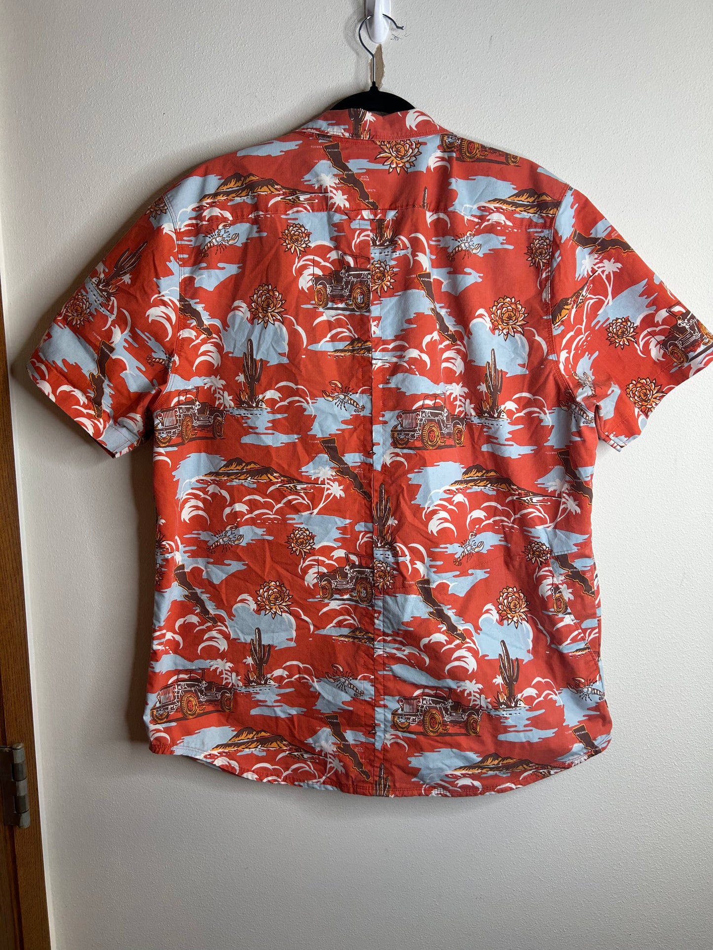Off The Grid mens XL Hawaiian button-up shirt in orange ripstop fabric
