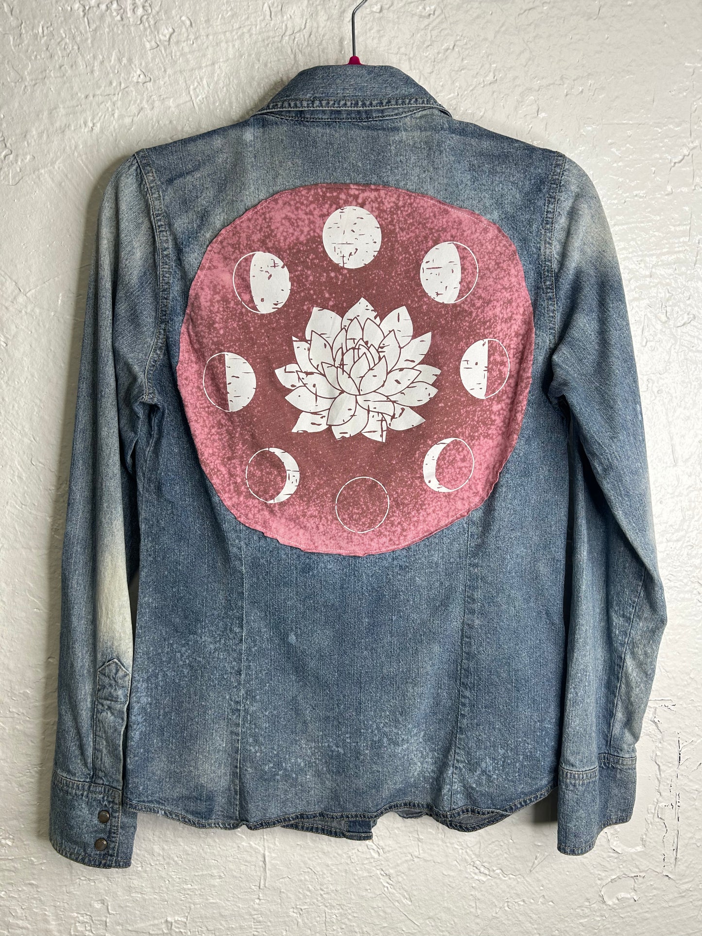 lotus flower moon phases denim shirt blue pink womens size S