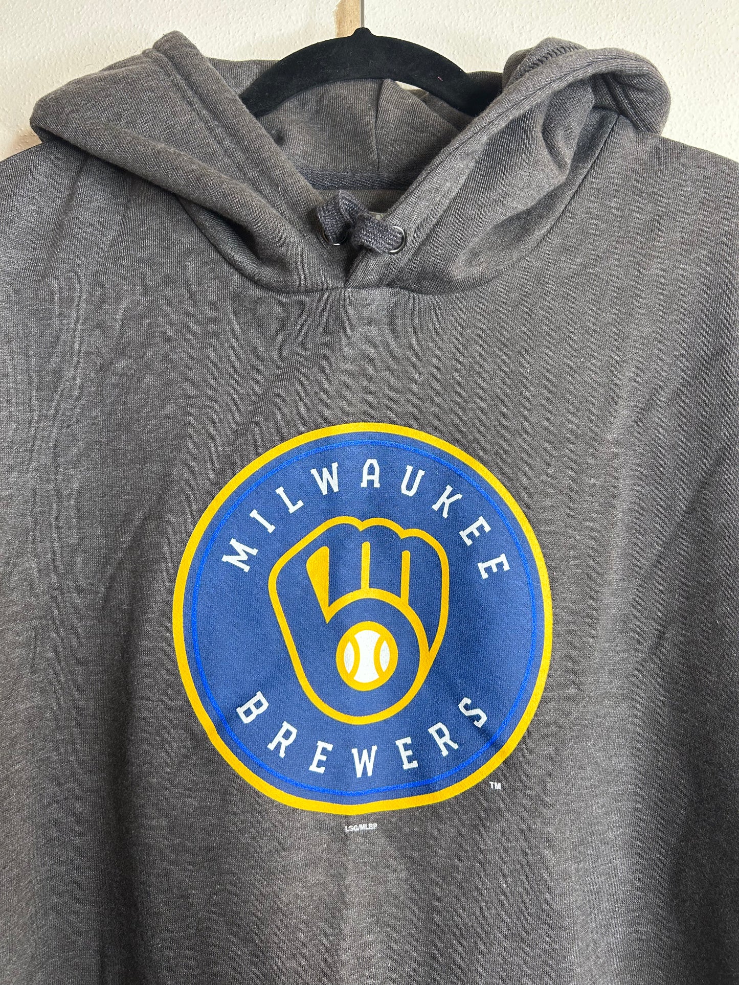 Grey Milwaukee Brewers hoodie size XXL 2X