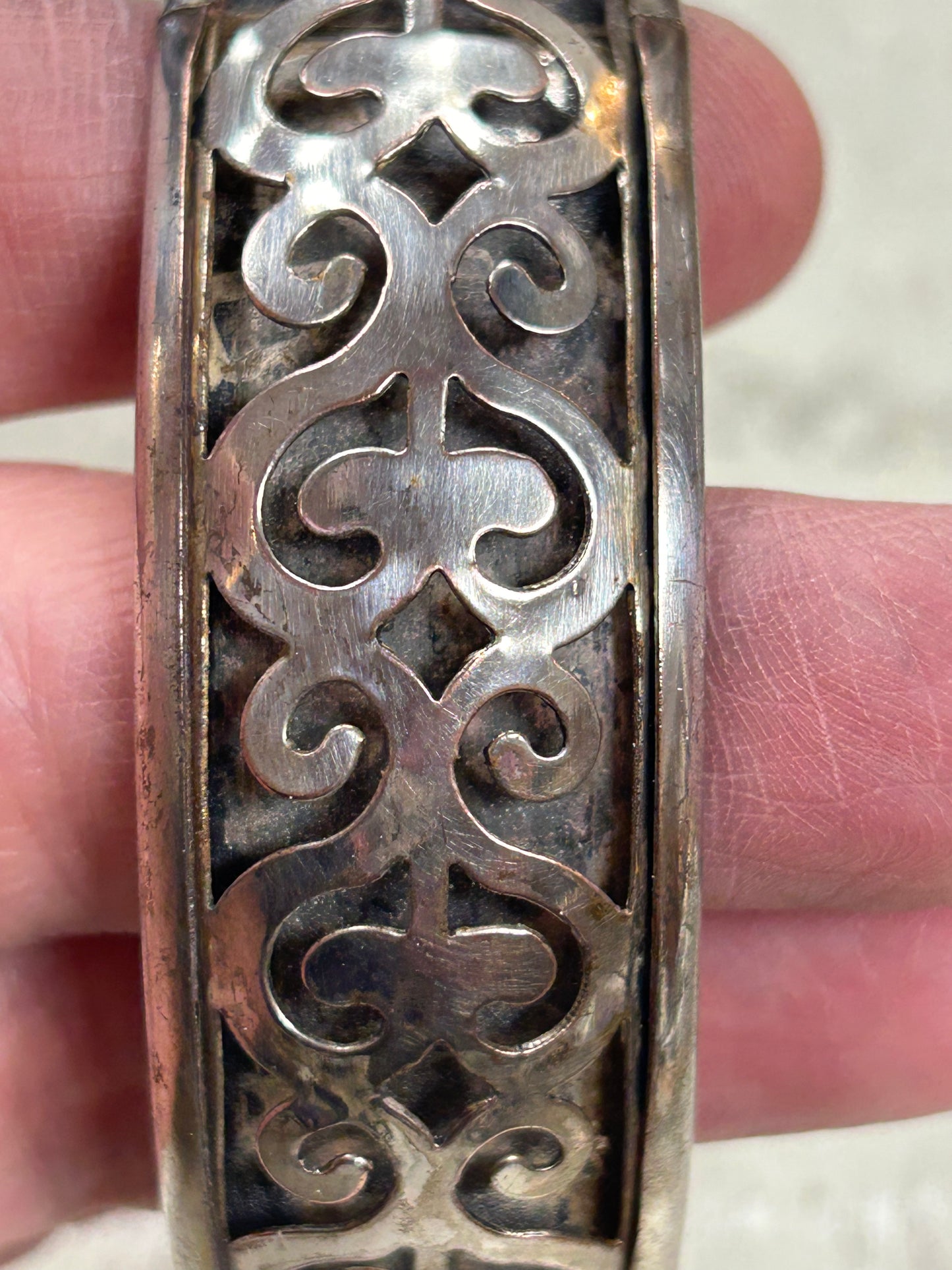 Silver bangle bracelet