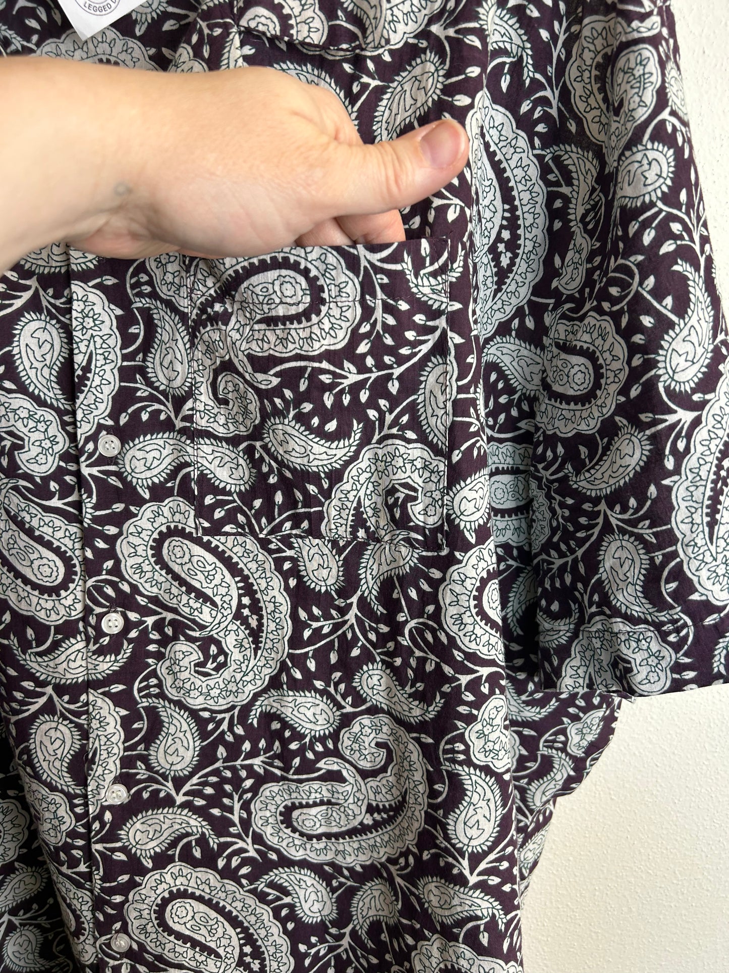 Earthbound mens XXL paisley shirt