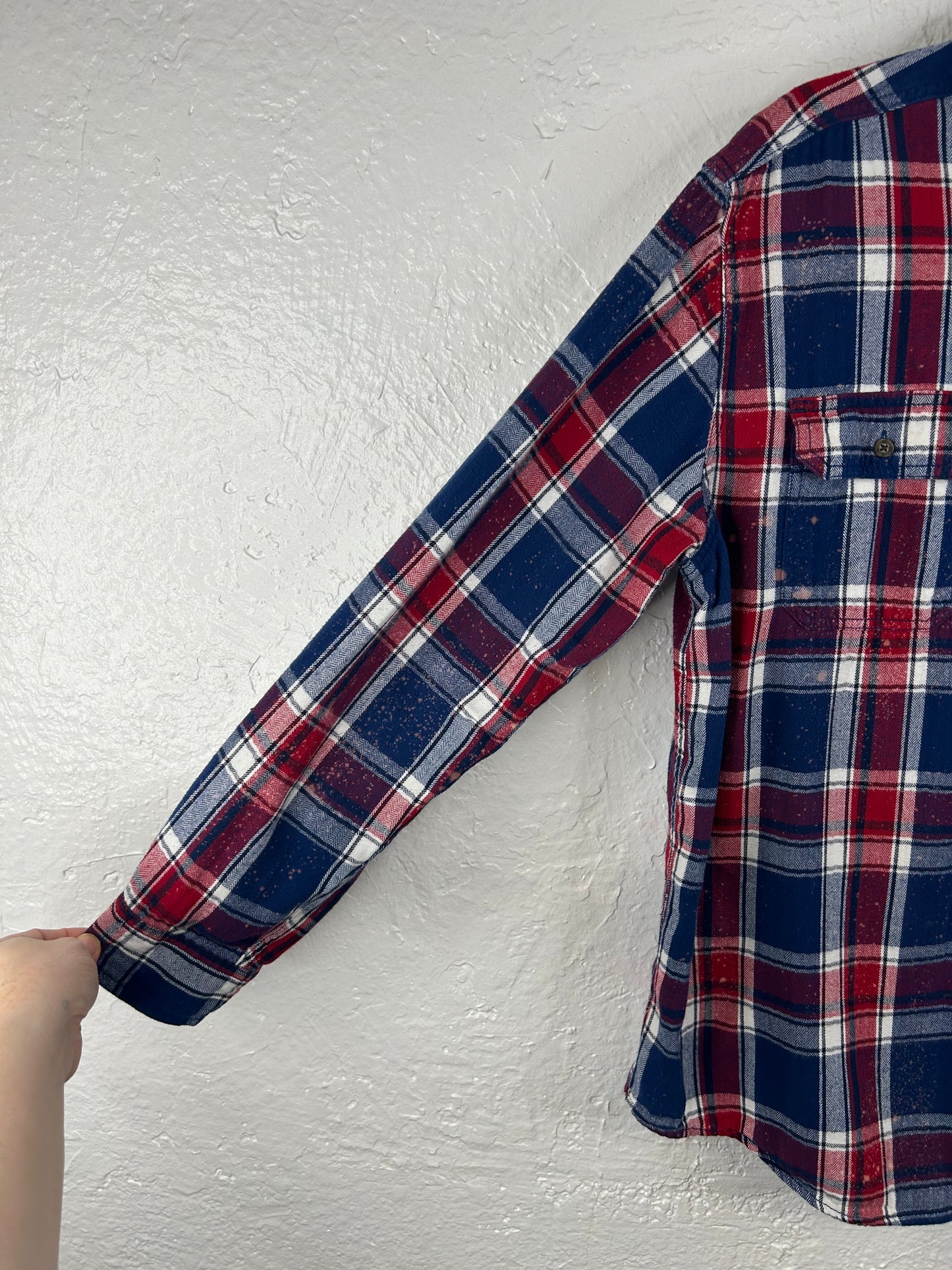 Wisconsin upcycled flannel shirt unisex size L blue red