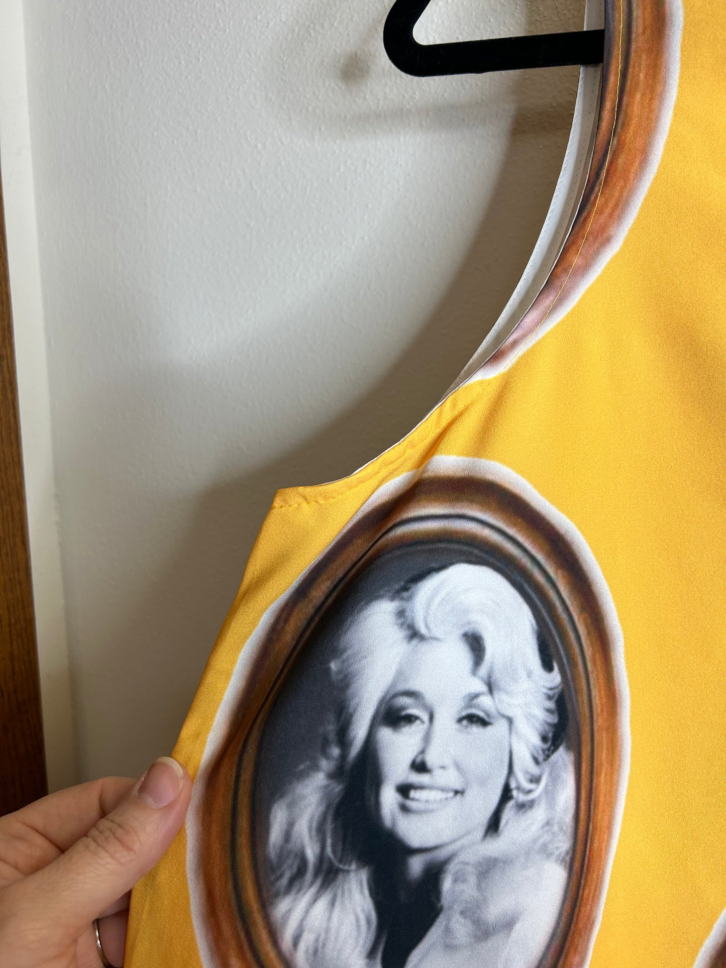 Dolly Parton dress size XL
