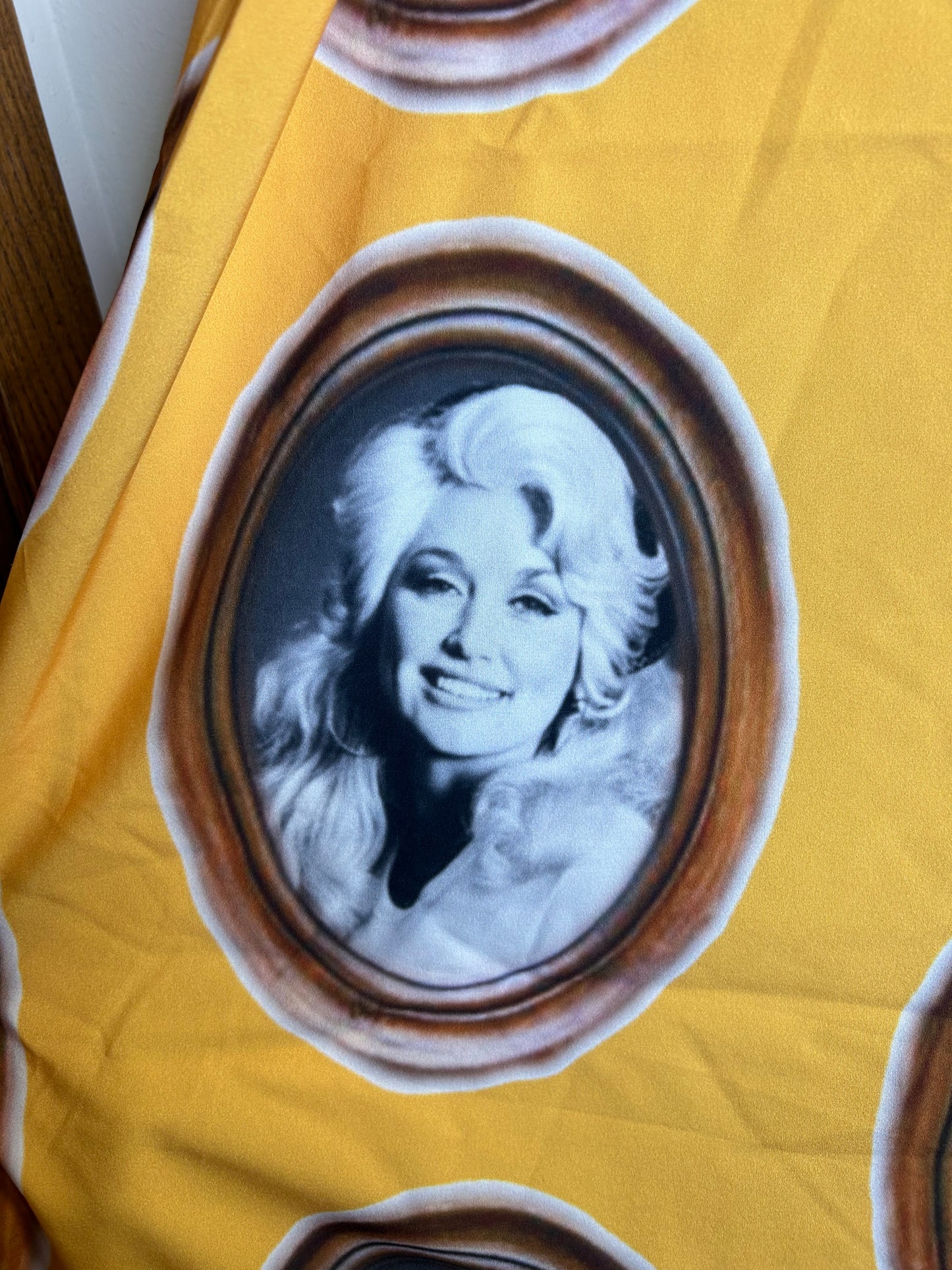 Dolly Parton dress size XL