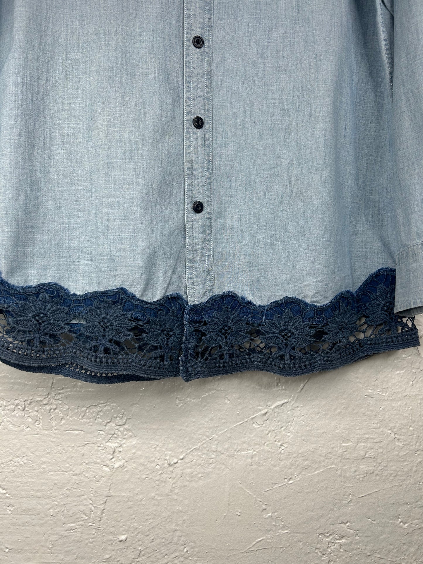 Boho blue denim upcycled shirt unisex size M blue