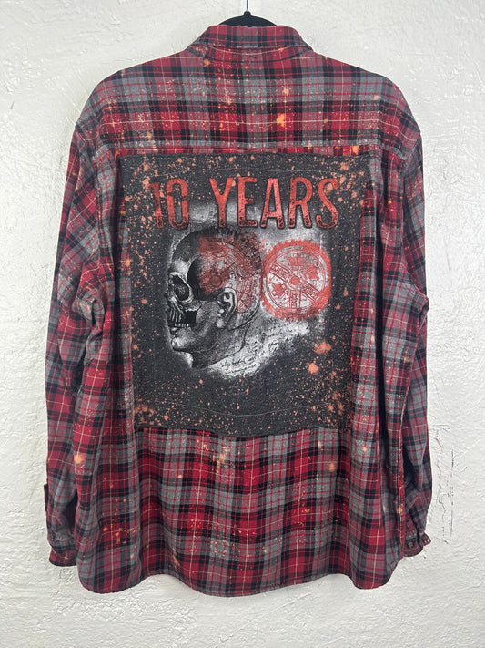 10 Years upcycled flannel shirt unisex size XL red gray