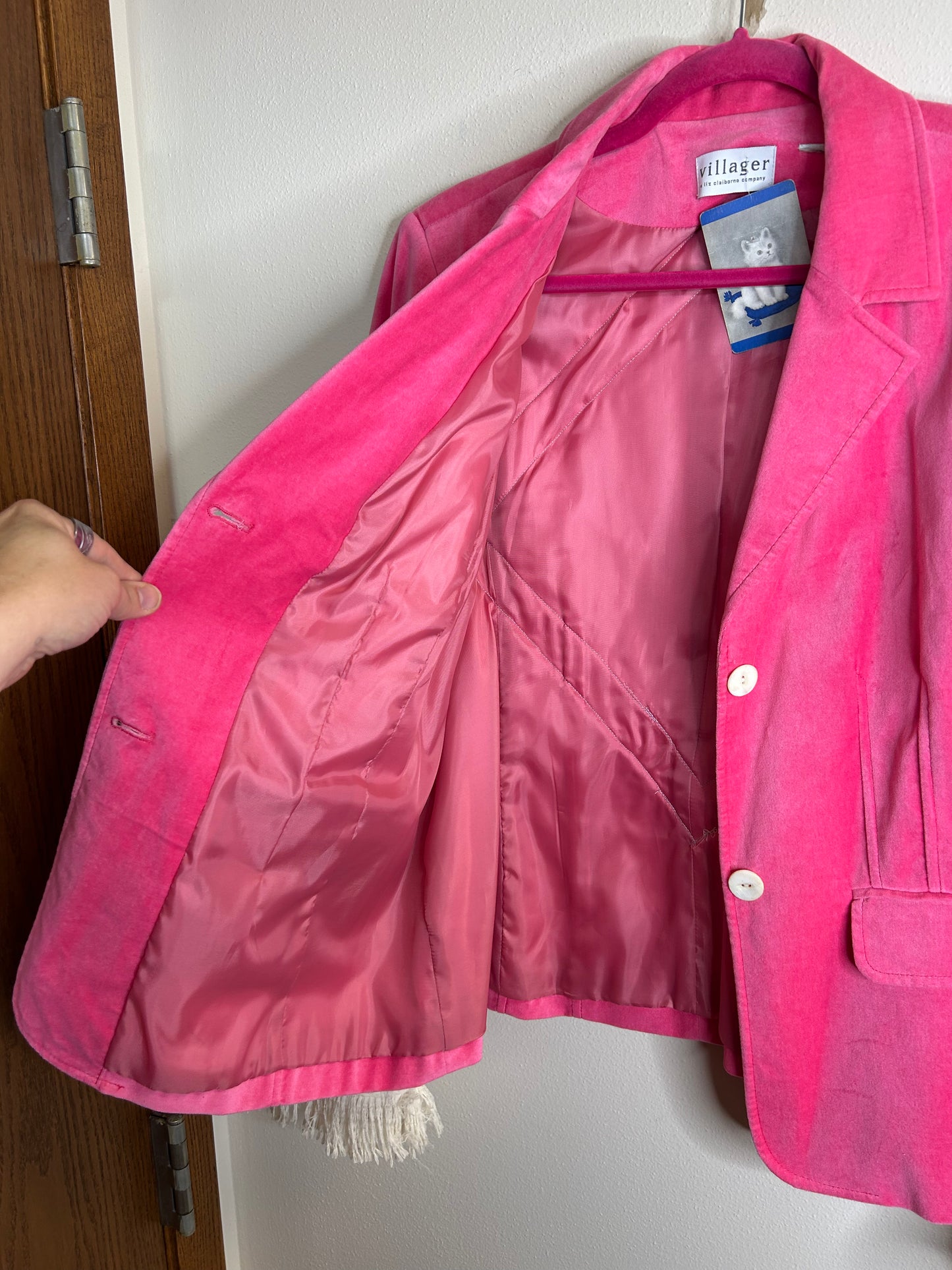 Bright pink upcycled velvet blazer jacket women’s size XL