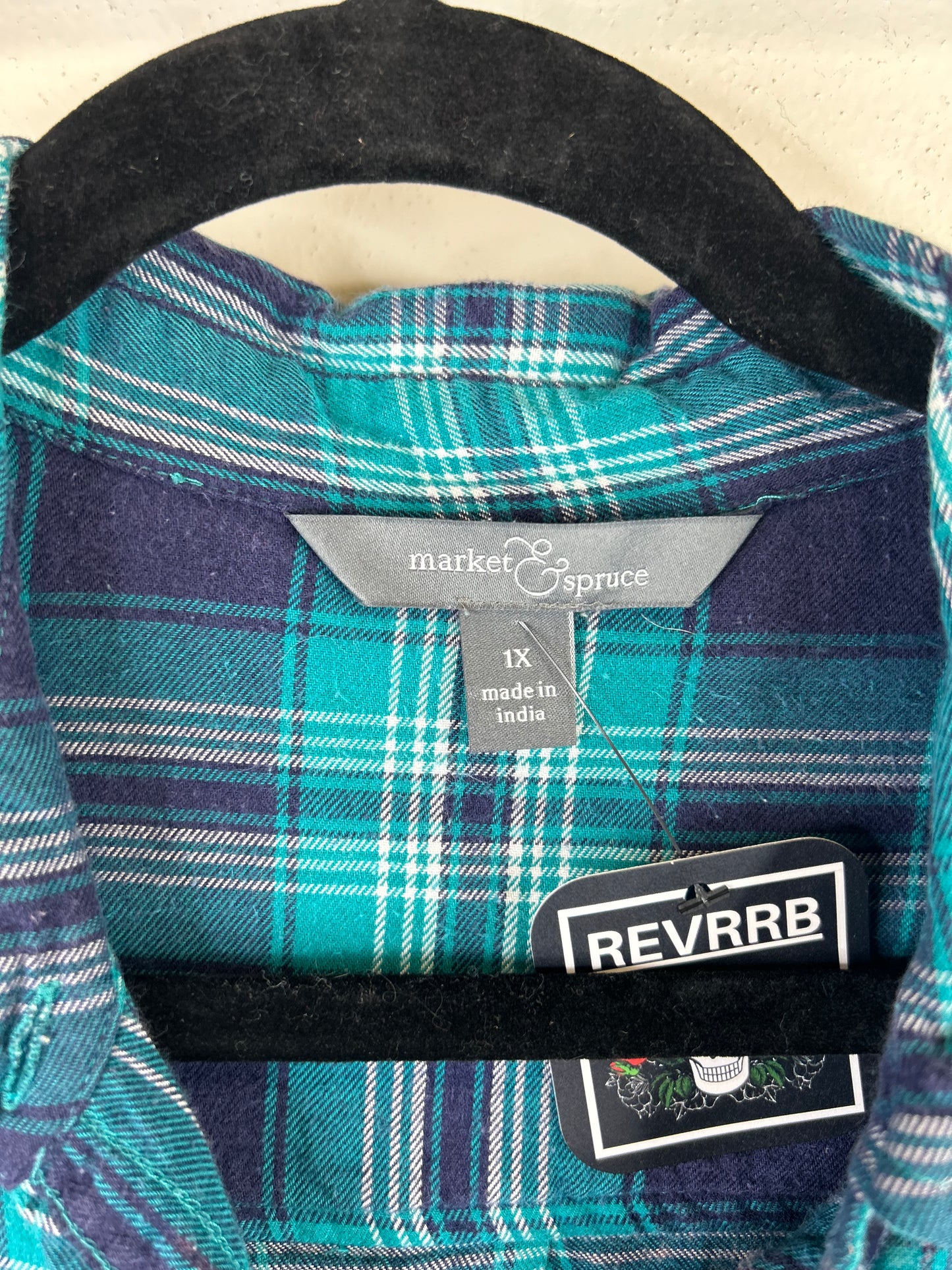 Michelob Ultra upcycled flannel shirt women’s size 1X blue